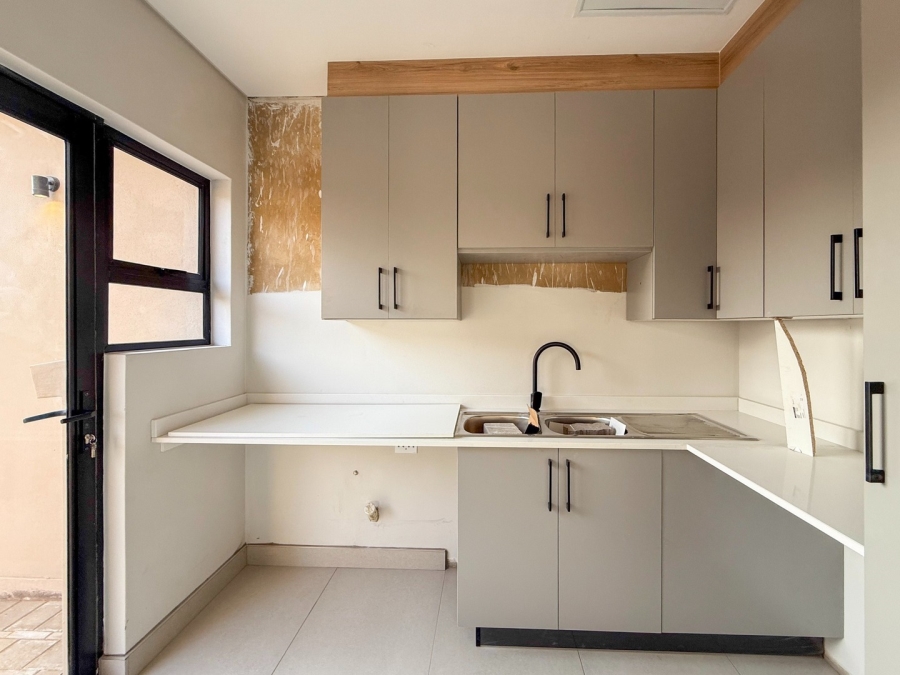 3 Bedroom Property for Sale in Melodie North West
